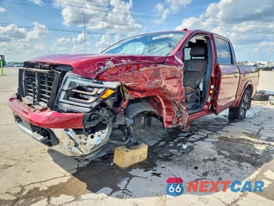 2021 NISSAN TITAN PLATINUM RESERVE 1N6AA1EF3MN527105 - główne zdjęcie licytacji z USA - miniatura