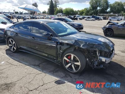 Czwarte zdjęcie samochodu z boku: 2024 AUDI A5 PREMIUM PLUS 45 VIN:WAUFACF56RA103925 - miniatura