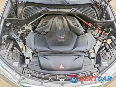 Zdjęcie 11 z 12 samochodu: 2019 BMW X6 M VIN:5YMKW8C52KLR38362 - miniatura