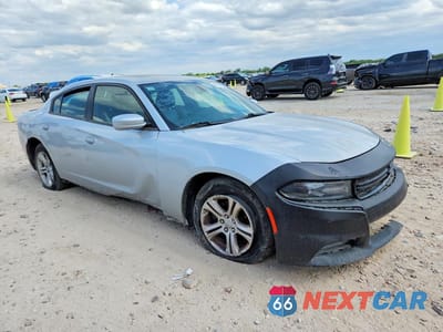 Czwarte zdjęcie samochodu z boku: 2019 DODGE CHARGER SXT VIN:2C3CDXBGXKH717612 - miniatura