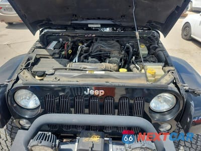Zdjęcie 11 z 12 samochodu: 2014 JEEP WRANGLER UNLIMITED SAHARA VIN:1C4BJWEG9EL100473 - miniatura