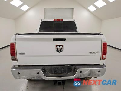Zdjęcie 6 z 12 samochodu: 2013 RAM 2500 LARAMIE VIN:3C6UR5FL4DG527134 - miniatura