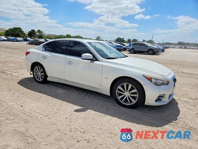Czwarte zdjęcie samochodu z boku: 2017 INFINITI Q50 3.0T PREMIUM VIN:JN1EV7APXHM732185 - miniatura