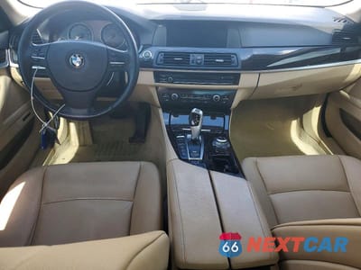 Zdjęcie 8 z 11 samochodu: 2013 BMW 528 XI VIN:WBAXH5C59DD112481 - miniatura