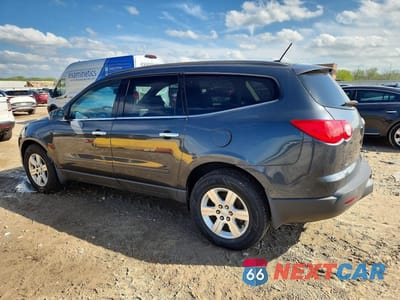 Drugie zdjęcie samochodu z przodu: 2010 CHEVROLET TRAVERSE LT VIN:1GNLVGED3AJ245414 - miniatura
