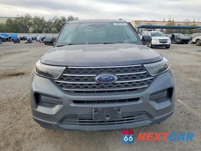 Piąte zdjęcie samochodu w środku: 2022 FORD EXPLORER XLT VIN:1FMSK8DH8NGA48602 - miniatura