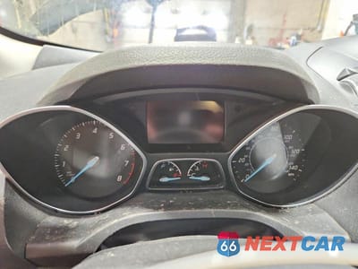 Zdjęcie 9 z 13 samochodu: 2016 FORD ESCAPE SE VIN:1FMCU9G95GUC47121 - miniatura