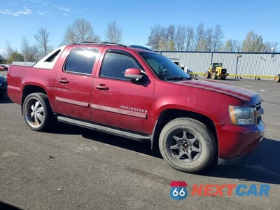 Czwarte zdjęcie samochodu z boku: 2007 CHEVROLET AVALANCHE K1500 VIN:3GNFK12377G128265 - miniatura