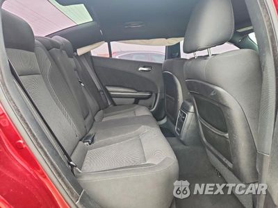 Zdjęcie 10 z 12 samochodu: 2019 DODGE CHARGER SXT VIN:2C3CDXBG2KH644316 - miniatura