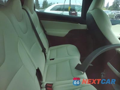 Zdjęcie 11 z 14 samochodu: 2025 TESLA MODEL X VIN:7SAXCDE55SF469965 - miniatura