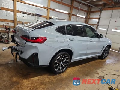 Trzecie zdjęcie samochodu z tyłu: 2025 BMW X4 XDRIVE30I VIN:5UX33DT09S9Y15415 - miniatura