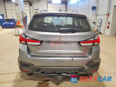 Zdjęcie 6 z 14 samochodu: 2021 MITSUBISHI RVR ES VIN:JA4AJUAU0MU606644 - miniatura