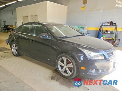 Czwarte zdjęcie samochodu z boku: 2012 CHEVROLET CRUZE LT VIN:1G1PF5SCXC7264445 - miniatura