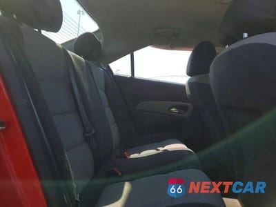 Zdjęcie 10 z 12 samochodu: 2016 CHEVROLET CRUZE LIMITED LS VIN:1G1PC5SH1G7176832 - miniatura