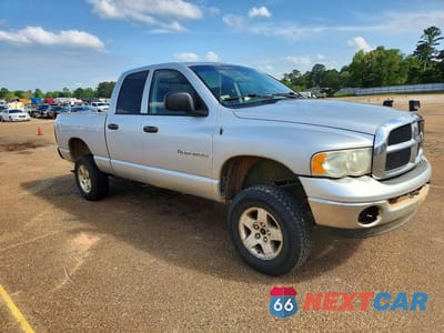 Czwarte zdjęcie samochodu z boku: 2004 DODGE RAM 1500 ST VIN:1D7HU18N74J150383 - miniatura