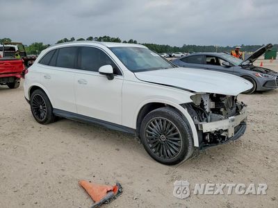 Czwarte zdjęcie samochodu z boku: 2025 MERCEDES-BENZ GLC 300 VIN:W1NKM4GB6SF397511 - miniatura