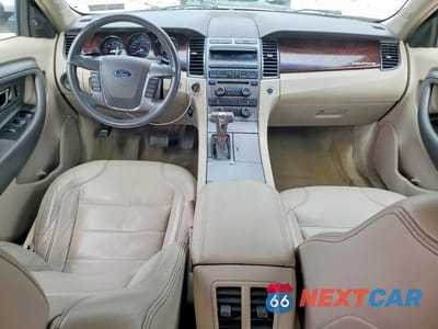Zdjęcie 8 z 11 samochodu: 2011 FORD TAURUS SEL VIN:1FAHP2EW0BG161357 - miniatura