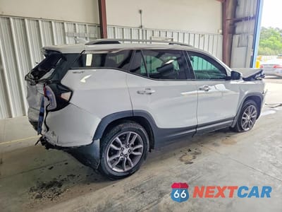 Trzecie zdjęcie samochodu z tyłu: 2022 GMC TERRAIN SLT VIN:3GKALPEV6NL297508 - miniatura