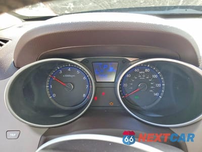 Zdjęcie 9 z 13 samochodu: 2012 HYUNDAI TUCSON LIMITED VIN:KM8JU3AC4CU511013 - miniatura