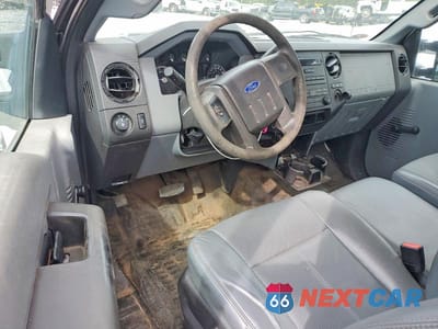 Zdjęcie 8 z 13 samochodu: 2016 FORD F350 SUPER DUTY VIN:1FTBF3A69GEA38819 - miniatura