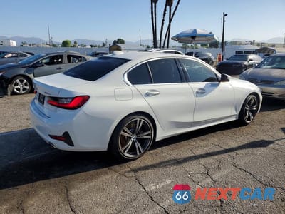 Trzecie zdjęcie samochodu z tyłu: 2021 BMW 330E VIN:3MW5P7J09M8B83996 - miniatura