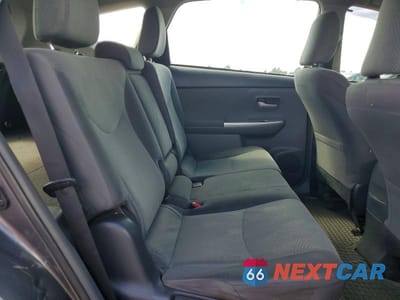 Zdjęcie 10 z 12 samochodu: 2014 TOYOTA PRIUS V TWO VIN:JTDZN3EU3E3320716 - miniatura