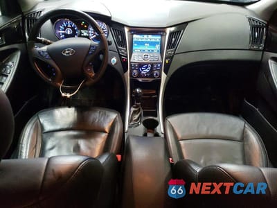 Zdjęcie 8 z 11 samochodu: 2013 HYUNDAI SONATA SE VIN:5NPEC4ACXDH511348 - miniatura