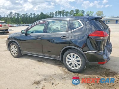 Drugie zdjęcie samochodu z przodu: 2017 NISSAN ROGUE S VIN:5N1AT2MT6HC743098 - miniatura