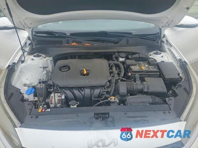 Zdjęcie 11 z 13 samochodu: 2022 KIA FORTE LXS VIN:3KPF24ADXNE481273 - miniatura