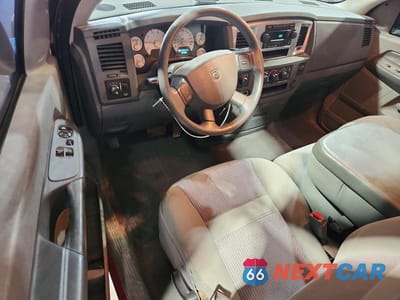 Zdjęcie 8 z 12 samochodu: 2007 DODGE RAM 1500 ST VIN:1D7HU16267J558001 - miniatura