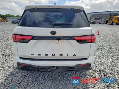 Zdjęcie 6 z 12 samochodu: 2023 TOYOTA SEQUOIA PLATINUM VIN:7SVAAABA1PX012579 - miniatura