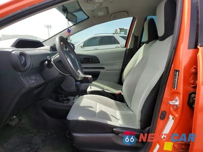 Zdjęcie 7 z 12 samochodu: 2014 TOYOTA PRIUS C ONE VIN:JTDKDTB36E1069394 - miniatura