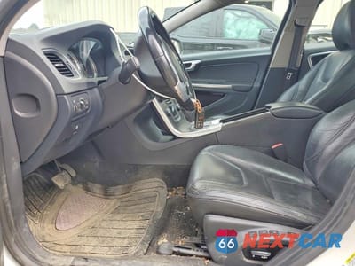 Zdjęcie 7 z 12 samochodu: 2011 VOLVO S60 T6 VIN:YV1902FH2B2010157 - miniatura