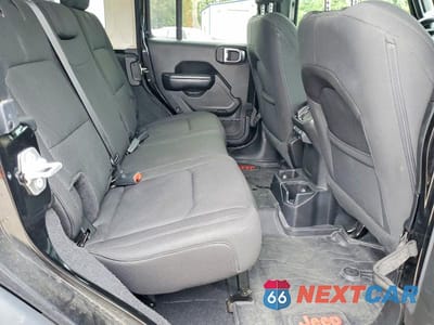 Zdjęcie 11 z 13 samochodu: 2018 JEEP WRANGLER UNLIMITED SPORT VIN:1C4HJXDG4JW153673 - miniatura