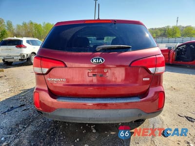Zdjęcie 6 z 14 samochodu: 2014 KIA SORENTO LX VIN:5XYKT3A63EG500319 - miniatura