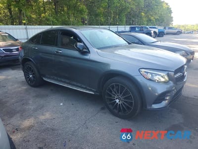 Czwarte zdjęcie samochodu z boku: 2017 MERCEDES-BENZ GLC COUPE 300 4MATIC VIN:WDC0J4KB8HF231301 - miniatura