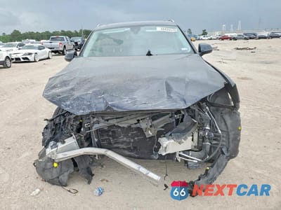 Piąte zdjęcie samochodu w środku: 2019 AUDI Q7 PREMIUM PLUS VIN:WA1LHAF74KD030902 - miniatura