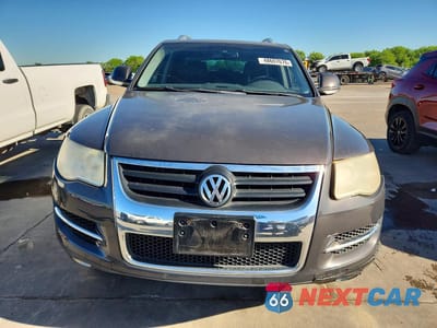 Piąte zdjęcie samochodu w środku: 2008 VOLKSWAGEN TOUAREG 2 V6 VIN:WVGBE77L88D026168 - miniatura