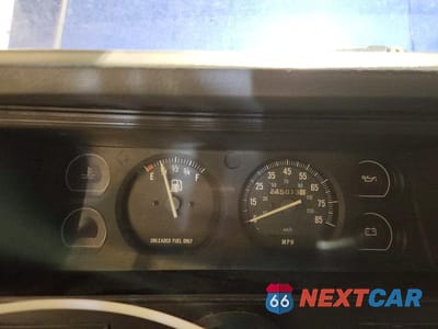 Zdjęcie 9 z 13 samochodu: 1994 JEEP CHEROKEE SE VIN:1J4FJ28SXRL171708 - miniatura