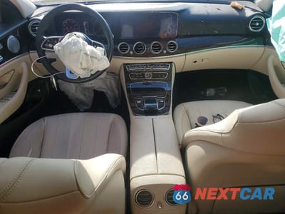 Zdjęcie 8 z 13 samochodu: 2020 MERCEDES-BENZ E 350 VIN:WDDZF8DB7LA716737 - miniatura