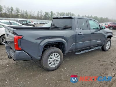 Trzecie zdjęcie samochodu z tyłu: 2025 TOYOTA TACOMA SR5 VIN:3TMLB5JN0SM196259 - miniatura
