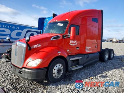 Drugie zdjęcie samochodu z przodu: 2016 KENWORTH T680 SEMI TRUCK VIN:1XKYDP9X3GJ124708 - miniatura