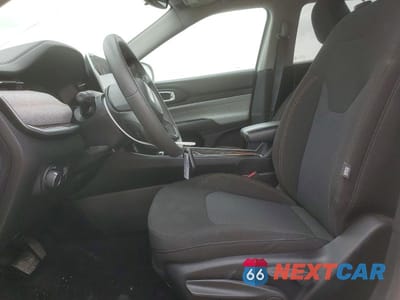 Zdjęcie 7 z 12 samochodu: 2022 JEEP COMPASS SPORT VIN:3C4NJCAB2NT145894 - miniatura