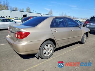 Trzecie zdjęcie samochodu z tyłu: 2005 TOYOTA COROLLA LE VIN:1NXBR32E15Z463639 - miniatura
