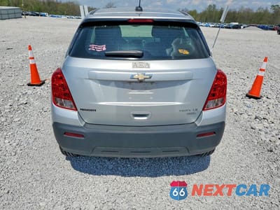 Zdjęcie 6 z 13 samochodu: 2016 CHEVROLET TRAX LS VIN:3GNCJNSB0GL280545 - miniatura