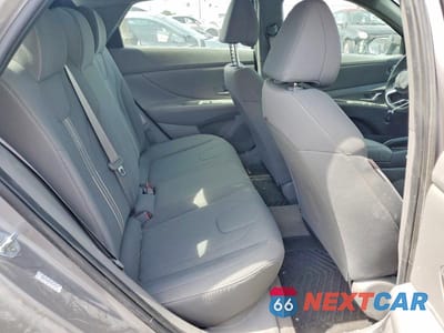 Zdjęcie 10 z 12 samochodu: 2023 HYUNDAI ELANTRA SEL VIN:KMHLM4AG2PU447612 - miniatura