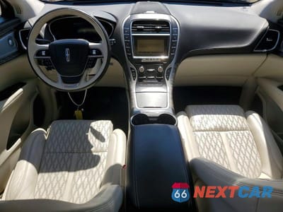 Zdjęcie 8 z 14 samochodu: 2019 LINCOLN NAUTILUS BLACK LABEL VIN:2LMPJ9JPXKBL24778 - miniatura