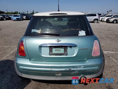Zdjęcie 6 z 11 samochodu: 2003 MINI COOPER VIN:WMWRC33423TE15662 - miniatura