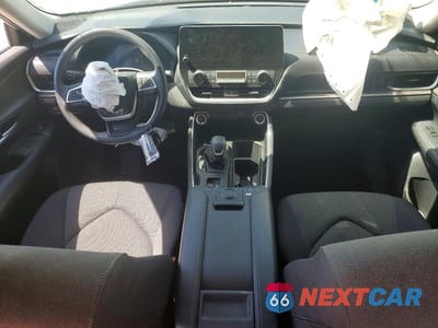 Zdjęcie 8 z 13 samochodu: 2025 TOYOTA GRAND HIGHLANDER HYBRID LE VIN:5TDACAB5XSS042332 - miniatura