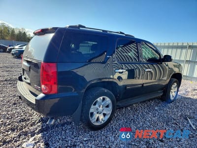 Trzecie zdjęcie samochodu z tyłu: 2010 GMC YUKON SLT VIN:1GKUKCE03AR254521 - miniatura
